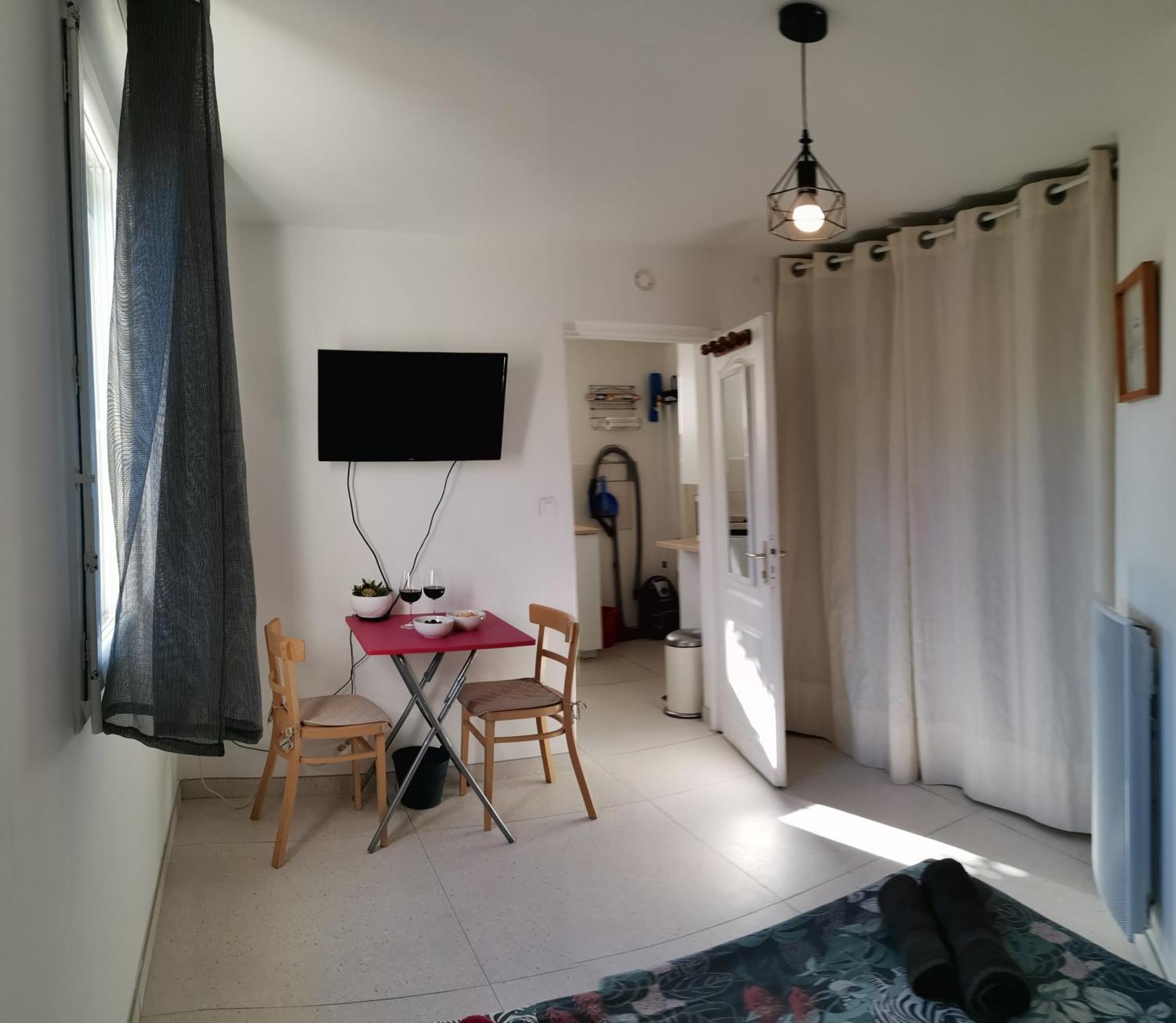 Studio dans la Villa les Cigales Lézignan-Corbières Extérieur photo